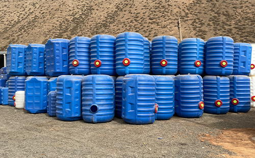 雨水收集与利用：万科华洁临夏市塑料桶提供创新解决方案