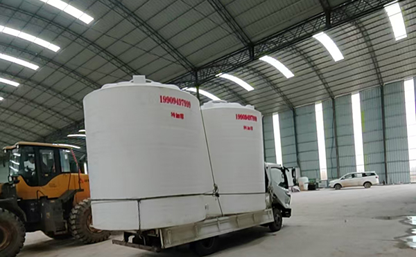 特加厚临夏市塑料大桶装车运输交付实录